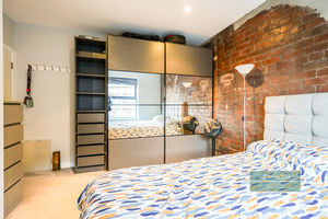 Photo 17- click for photo gallery